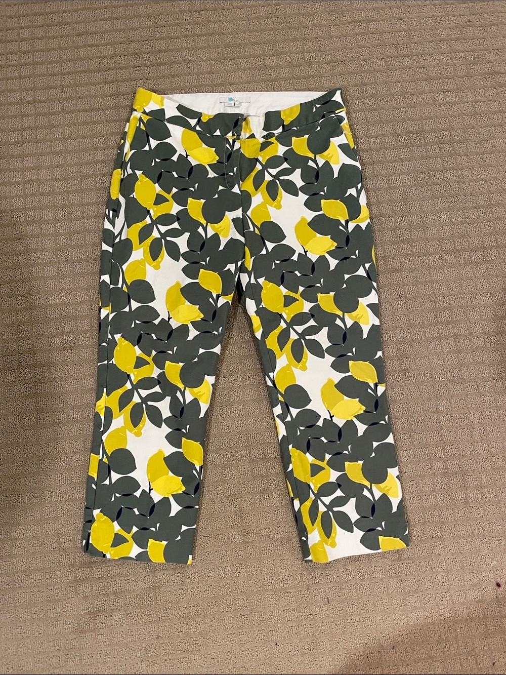 Boden Yellow and Olive Green Leaf-Print Capri Pants
